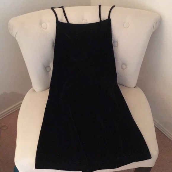 Velvet dress - Picture 3 of 3